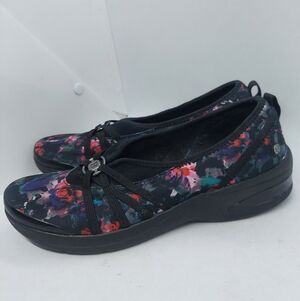 BZEES Rosie Slip On Shoes Black Multicolor Cushioned Women's Size 9M Comfort